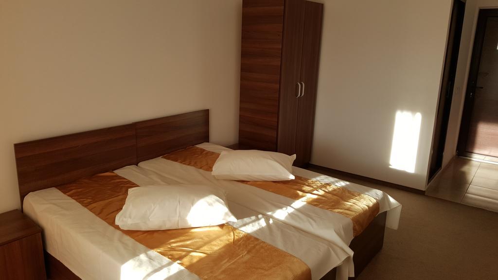 Pensiunea Valea Ursului Bascov Exterior foto